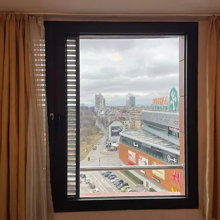 Apartament Slivercity Next To Paradise Mall *