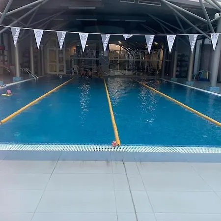 Slivercity Next To Paradise Mall Apartman