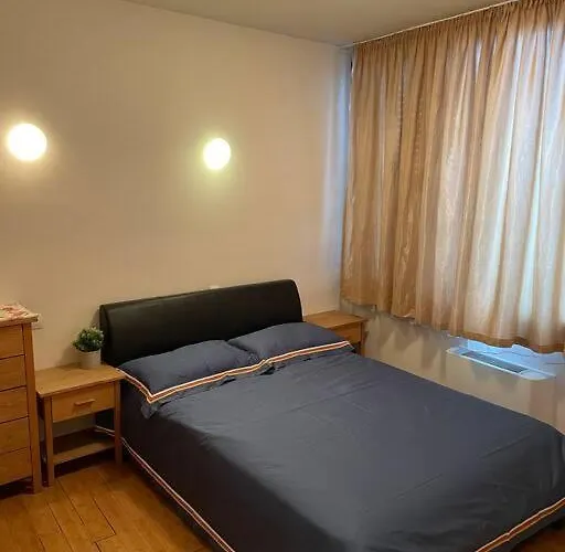 Slivercity Next To Paradise Mall *