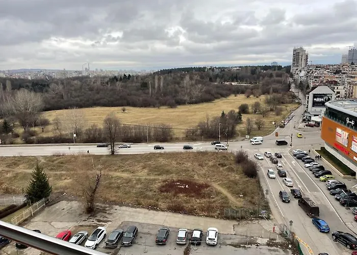 Slivercity Next To Paradise Mall