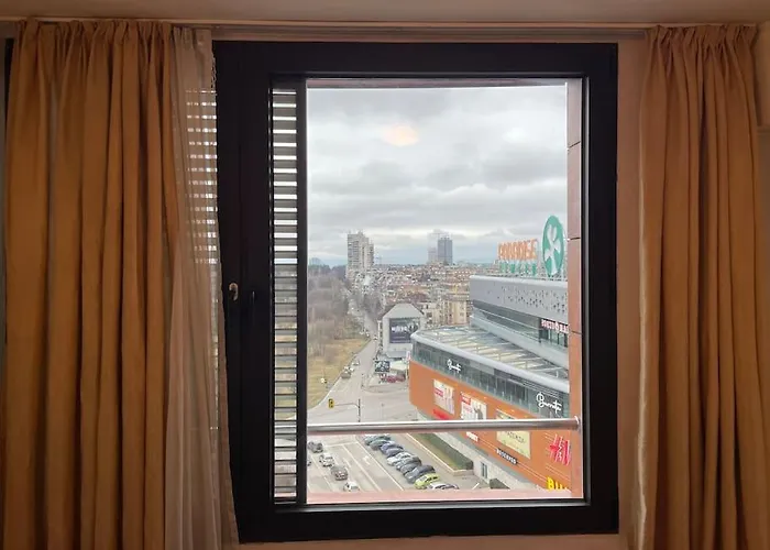 Apartment Slivercity Next To Paradise Mall *